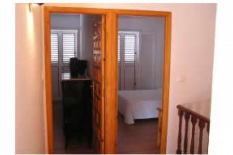 EXCELENTE CHALET ADOSADO EN UNA DE ... — photo 11
