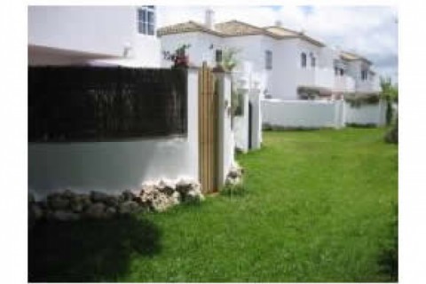 El apartamento cuenta con salón co... — photo 8