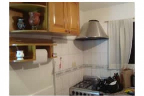 Es un duplex muy pequeño, situado ... — photo 3