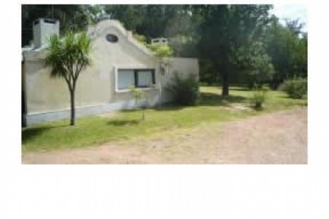 It's a country house with 2 acres o... — photo 4