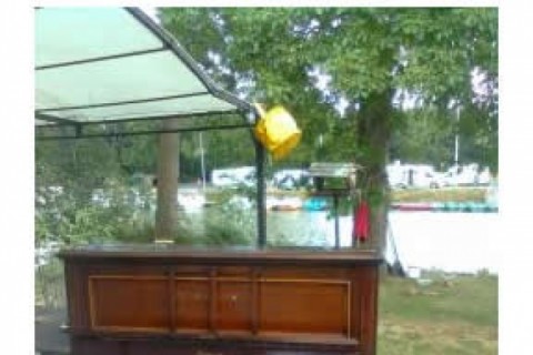 Petite maison située au bord d'une... — photo 11