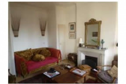 Flat in central Marseille — photo 2