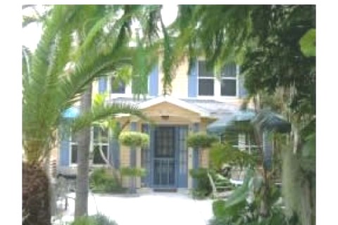 Charming older Key west style cotta... — photo 3