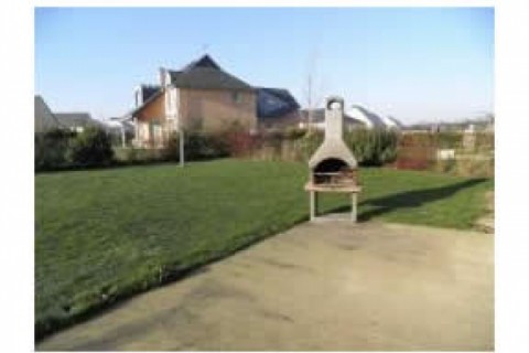 La maison est située dans un quart... — photo 3