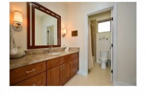 Our home is a cozy, 100 square foot... — photo 3