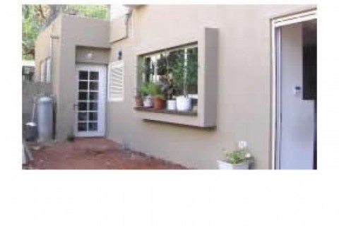 A renovated 3 bedroom + a big livin... — photo 2