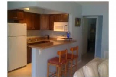 One bedroom unit in a small buildin... — photo 5