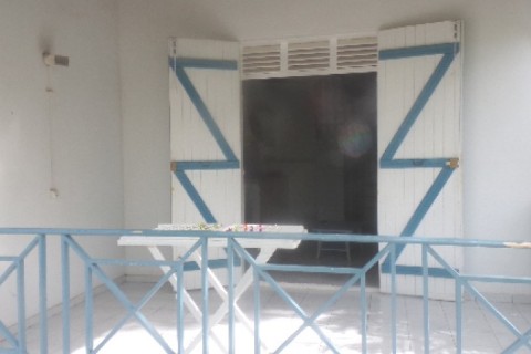 2 PIÈCES DANS VILLA AVEC PISCINE — photo 2