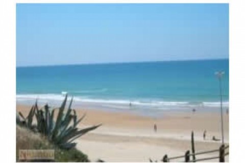 BARROSA. CHICLANA. Apartamento en paseo maritimo de la... — photo 15