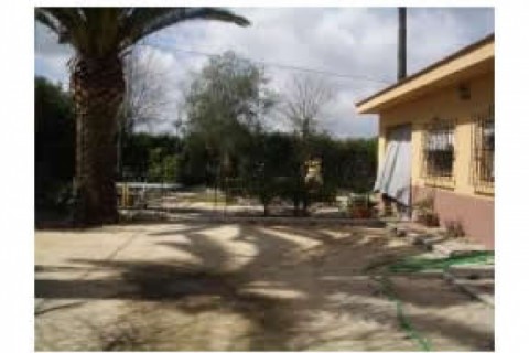 SEVILLA.TRES HABITACIONES, SALON ,COCINA ,B... — photo 4