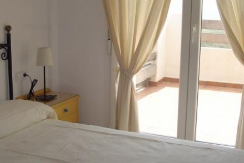 Excelente apartamento con grandes t... — photo 4
