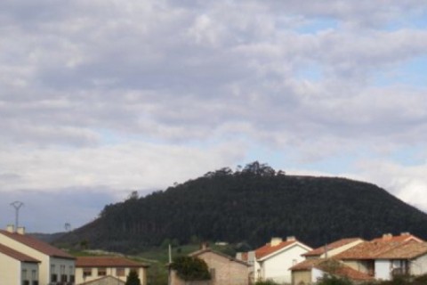 Preciosa casa en la costa de Cantab... — photo 4