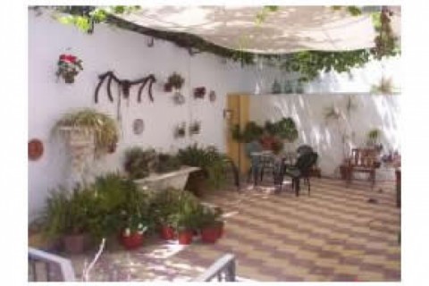 CHALET INDIVIDUAL EN EL CENTRO DE L... — photo 3