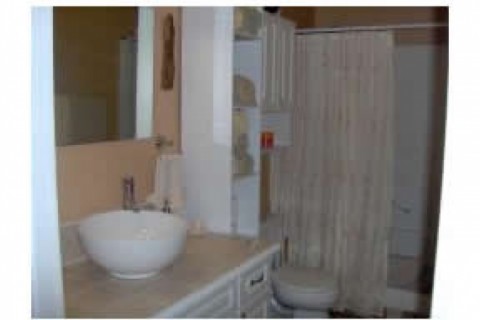 Charming little bungalow in beautif... — photo 11