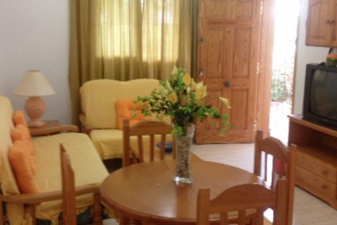 BONITO BUNGALOW A 300 M ETROS DE LA PLAYA — photo 2