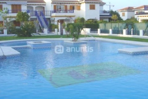 BONITO BUNGALOW A 300 M ETROS DE LA PLAYA — photo 4