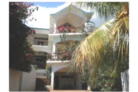 Notre maison est grande environ 460... — photo 2