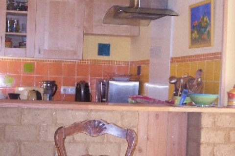 Maison écologique au coeur d'un grand verger — photo 3