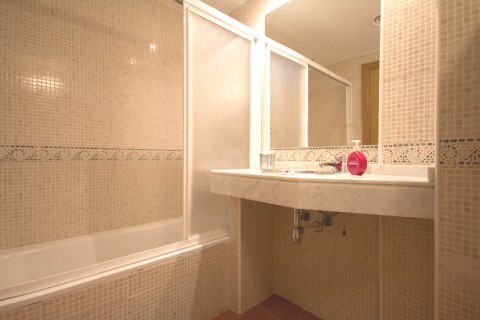 Apartamento de Alto Standing en Primera Línea de Mar. — photo 8