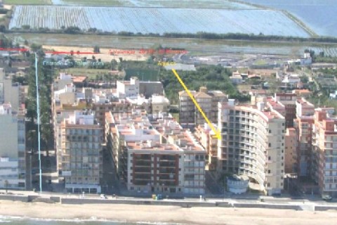 APARTAMENTO PRIMERA LINEA DE PLAYA. en Valencia — photo 27