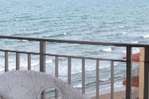 APARTAMENTO PRIMERA LINEA DE PLAYA. en Valencia — photo 8