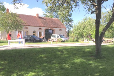 Maison avec piscine à 03240 treban  (France) — photo 2