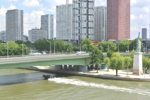 Appt parisien avec vue sur la Seine — photo 3