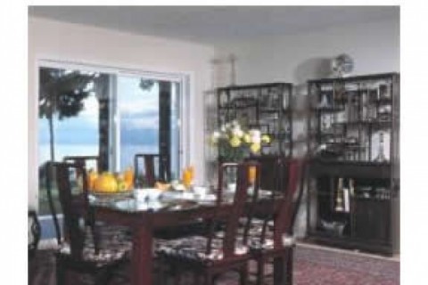 Romantic, Canada Select 4 1/2 stars... — photo 3