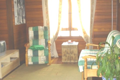 Maison en bois à Séville — photo 4