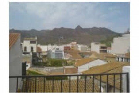 Es una casa nueva de 3 plantas con ... — photo 3