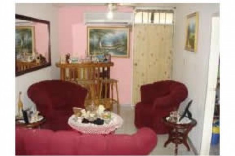 ES UNA CASA SENCILLA PERO MUY CóMO... — photo 3