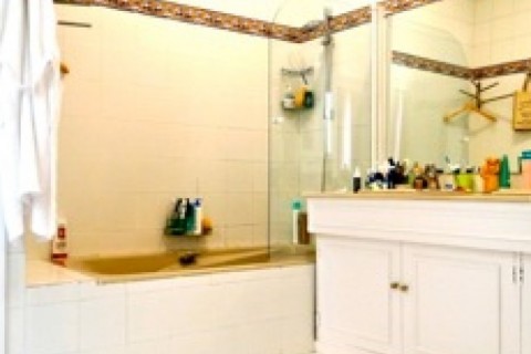 Large apartment in the centre of Madrid closed to the Retiro — photo 11