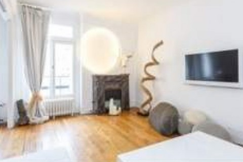 Stunning apartment with eiffel tour view — photo 2