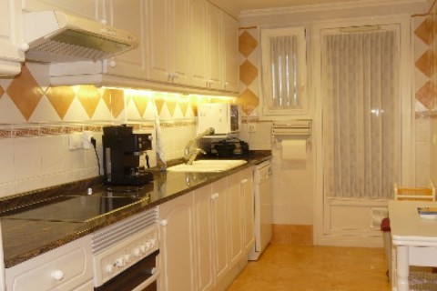 Apartamento en la playa con piscina, gimnasio, jacuzzi, paddel, piscina cubierta... — photo 7