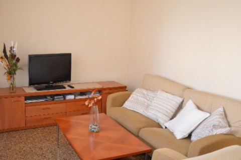 Good flat and location. Welcome to Barcelona — photo 3