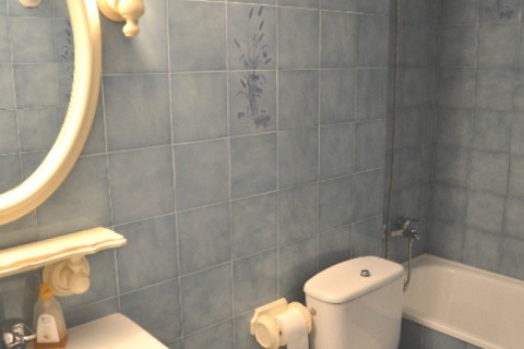Good flat and location. Welcome to Barcelona — photo 8