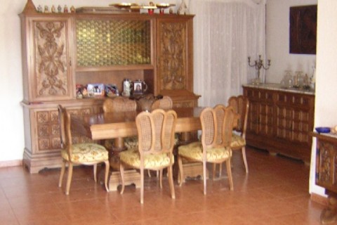 Amplio y acogedor chalet en zona privilegiada mar y montaña — photo 8