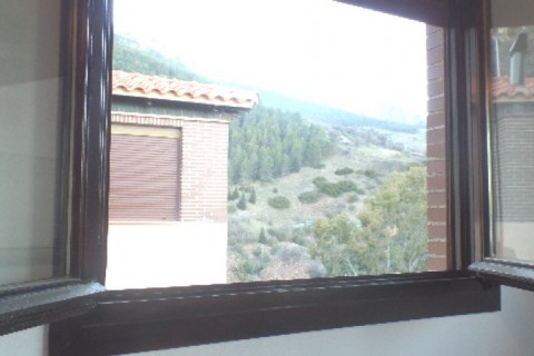 Chalet adosado en urbanización privada. — photo 31