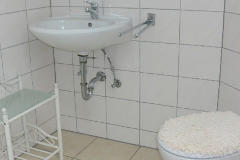 Bayern/Rottal: 60 qm Wohnung im Zentrum/Balkon/Golfplatz & Thermalbad in der Nähe — photo 16