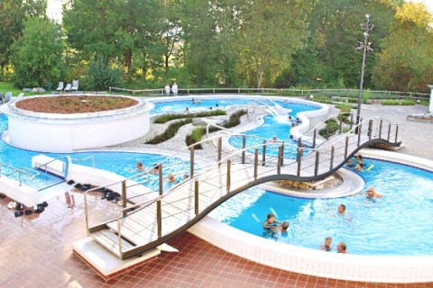Bayern/Rottal: 60 qm Wohnung im Zentrum/Balkon/Golfplatz & Thermalbad in der Nähe — photo 8