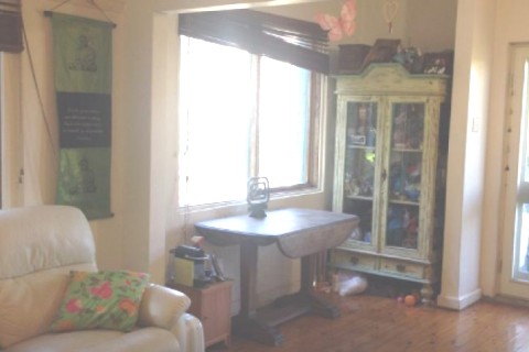 Beach House in Clovelly — photo 7