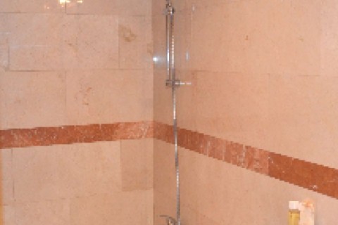 Apartamento de 3 dormitorios con piscina en Madrid — photo 6