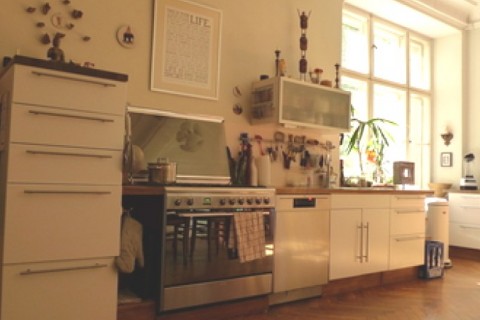 Beautiful, spacious flat in Berlin's most charming neighborhood Charlottenburg (family flat), summer 2016 — photo 2