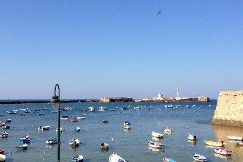 SOLEADO APARTAMENTO EN CÁDIZ, ESPAÑA — photo 4